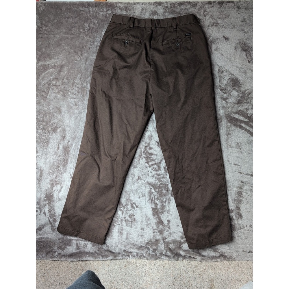 IZOD Pants Men's 34x32 Brown Flat Front Casual Dress Slacks - Picture 8 of 13